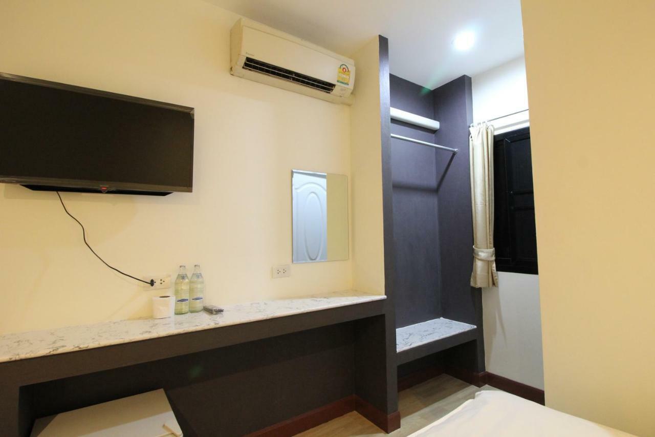 Chaiwat Guesthouse Bangkok Exterior foto